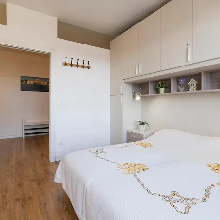 Casa Brenta - Comodo Bilocale In Zona Ospedali